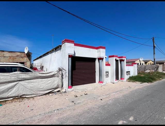 2 BEDROOM HOUSE FOR SALE IN UMRHABULO TRIANGLE